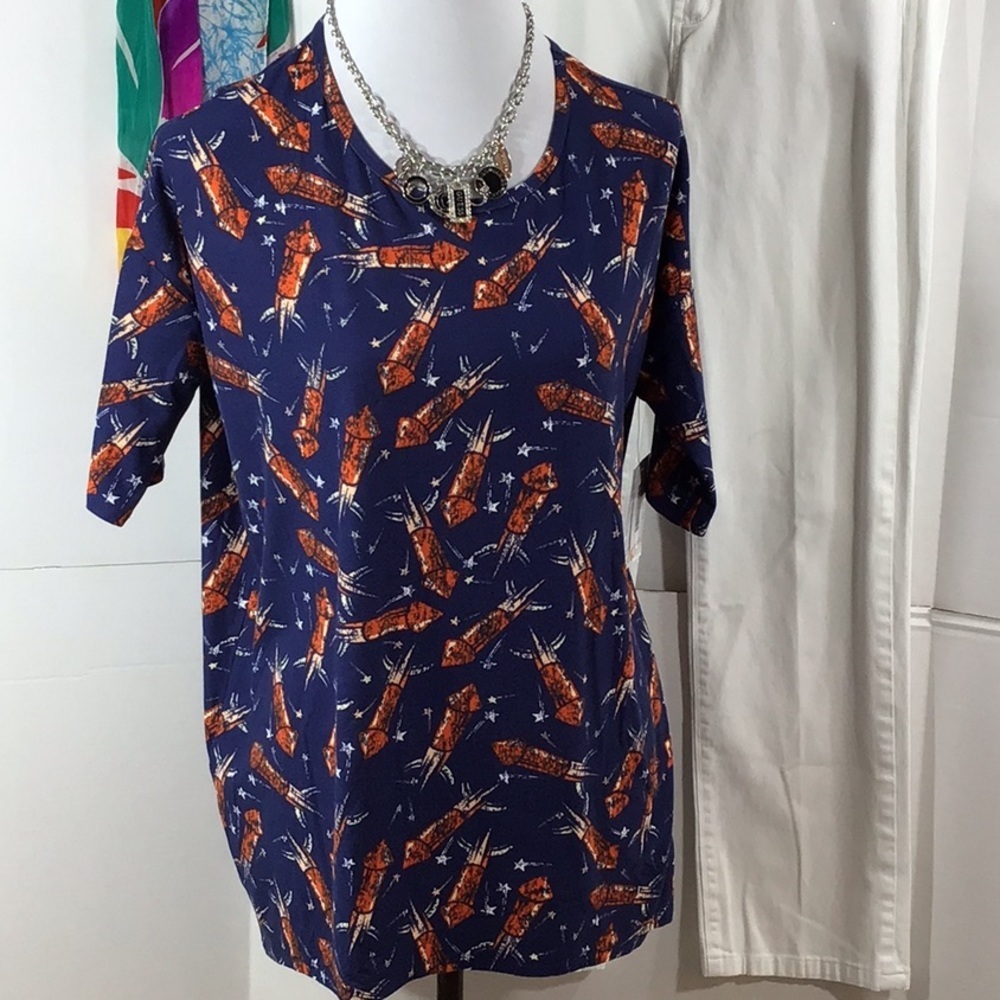 Lularoe Irma fireworks shirt XS NWT